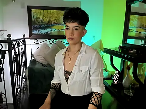 Zulyhenao online show from 10-19-25, 05:30