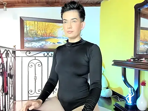 Zulyhenao online show from 10-30-25, 04:58