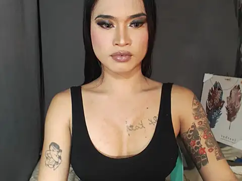 Snapshot of TSsexy_LOVERxxxx chatting on 10-31-25, 09:43 TSsexy LOVERxxxx online show from 10-31-25, 09:43