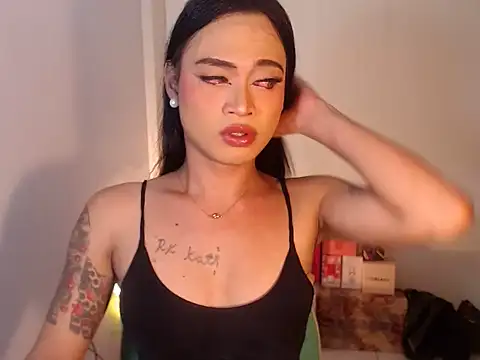 Snapshot of TSsexy_LOVERxxxx chatting on 05-17-26, 04:43 TSsexy LOVERxxxx online show from 05-17-26, 04:43