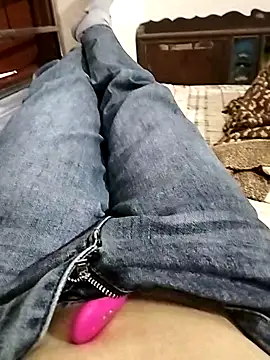 Lili 2love online show from 10-30-25, 12:45