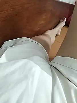 Lili 2love online show from 11-10-25, 01:54