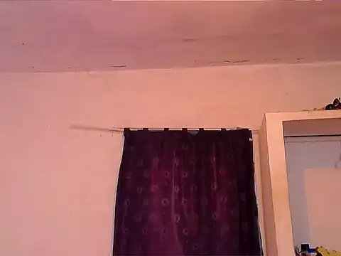 Snapshot of theMyke101 chatting on 07-08-26, 10:03 theMyke101 online show from 07-08-26, 10:03