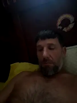 Snapshot of beastmaster504 chatting on 12-20-25, 02:46 beastmaster504 online show from 12-20-25, 02:46