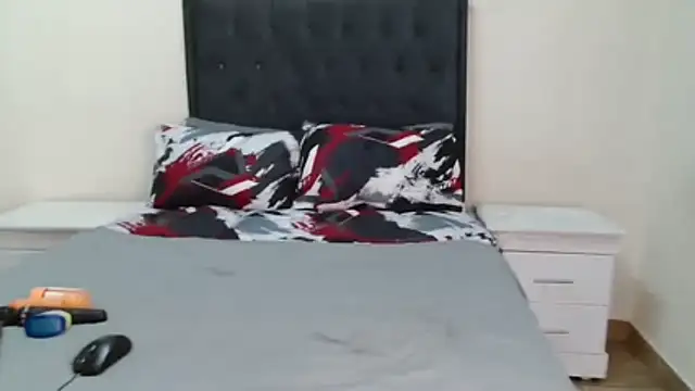 Snapshot of Sex_bomb30 chatting on 11-23-25, 12:38 Sex bomb30 online show from 11-23-25, 12:38