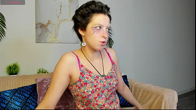 Sara Frayer online show from 11-18-25, 09:14