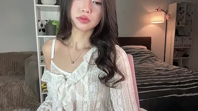 yourlittlesunrise  online show from 03-29-26, 05:40