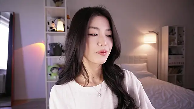 Snapshot of yourlittlesunrise_ chatting on 05-15-26, 05:25 yourlittlesunrise online show from 05-15-26, 05:25