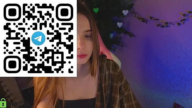 Snapshot of L1na_Reeds chatting on 02-19-26, 01:12 L1na Reeds online show from 02-19-26, 01:12