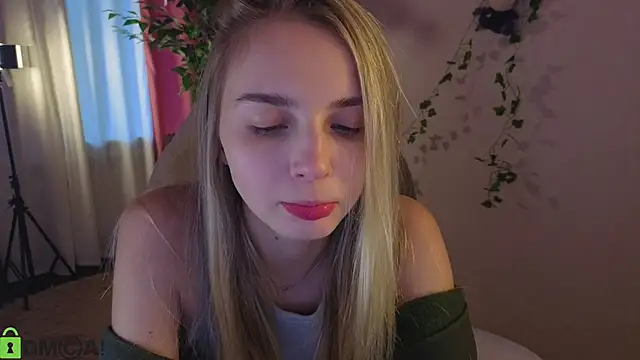 L1na Reeds online show from 05-14-26, 12:39