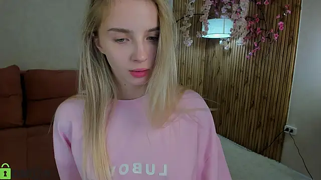 L1na Reeds online show from 05-19-26, 01:56