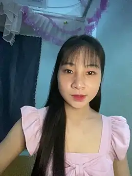 banlinh004 online show from 06-10-26, 02:49