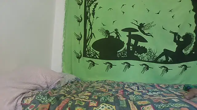 Snapshot of xXxelisxXx chatting on 03-04-26, 03:40 xXxelisxXx online show from 03-04-26, 03:40