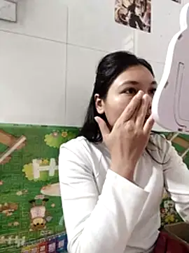 Mit-thi123 online show from 12-17-25, 06:52