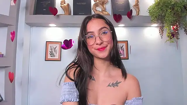 Alana Martinez  online show from 02-25-26, 07:56