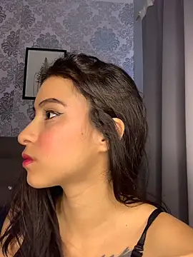 Alana Martinez  online show from 04-16-26, 08:31