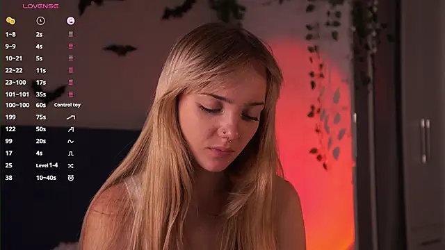 Snapshot of CelestaDicorcia chatting on 11-19-25, 07:47 CelestaDicorcia online show from 11-19-25, 07:47