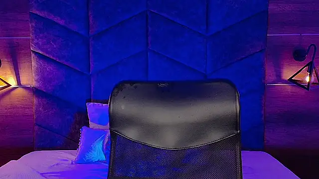 Snapshot of LiamThunder05_ chatting on 10-28-25, 03:10 LiamThunder05 online show from 10-28-25, 03:10