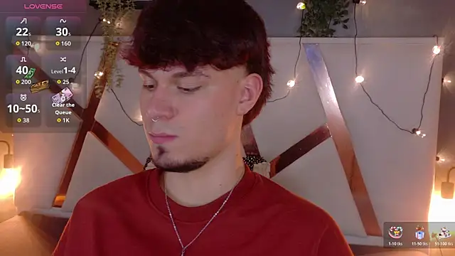 Snapshot of LiamThunder05_ chatting on 12-13-25, 08:04 LiamThunder05 online show from 12-13-25, 08:04