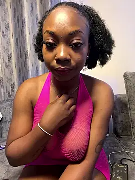 Snapshot of cocoluvx chatting on 01-11-26, 05:45 cocoluvx online show from 01-11-26, 05:45