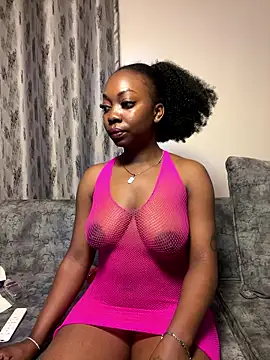 Snapshot of cocoluvx chatting on 01-11-26, 09:20 cocoluvx online show from 01-11-26, 09:20