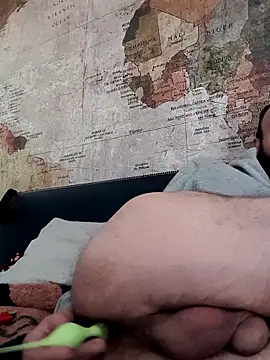 cesar8906 online show from 11-29-25, 03:59