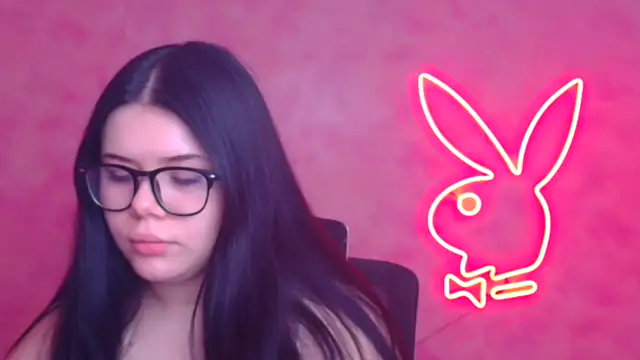 Snapshot of Mona_Esty chatting on 01-08-26, 06:26 Mona Esty online show from 01-08-26, 06:26