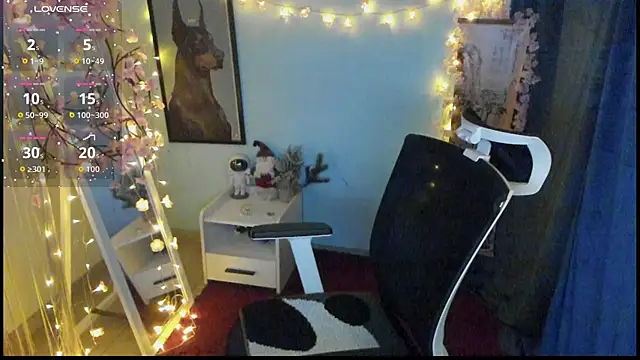 Snapshot of Mona_Esty chatting on 02-04-26, 08:58 Mona Esty online show from 02-04-26, 08:58