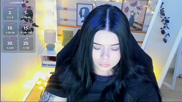 Snapshot of Mona_Esty chatting on 02-09-26, 09:19 Mona Esty online show from 02-09-26, 09:19