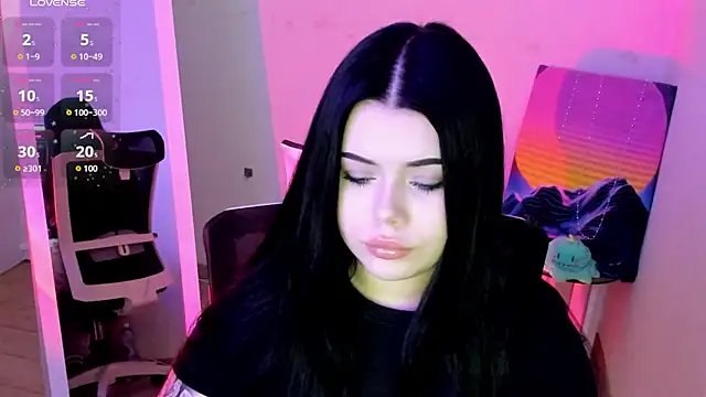 Snapshot of Mona_Esty chatting on 02-11-26, 08:14 Mona Esty online show from 02-11-26, 08:14