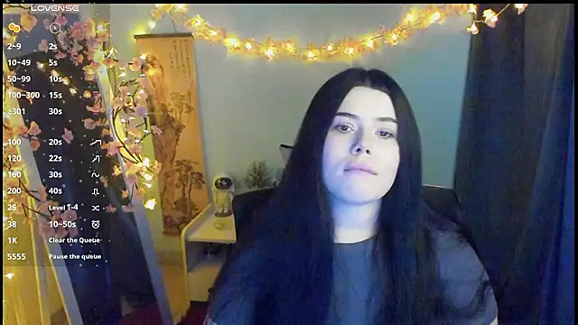 Snapshot of Mona_Esty chatting on 02-25-26, 01:21 Mona Esty online show from 02-25-26, 01:21