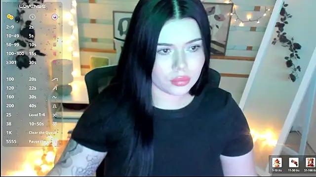 Snapshot of Mona_Esty chatting on 03-02-26, 09:54 Mona Esty online show from 03-02-26, 09:54