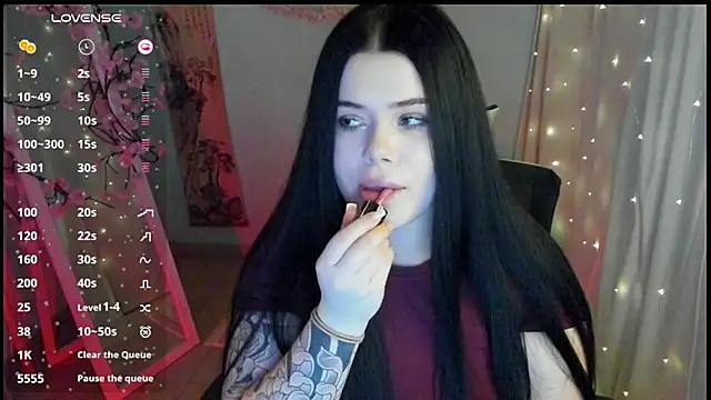 Snapshot of Mona_Esty chatting on 03-14-26, 07:25 Mona Esty online show from 03-14-26, 07:25