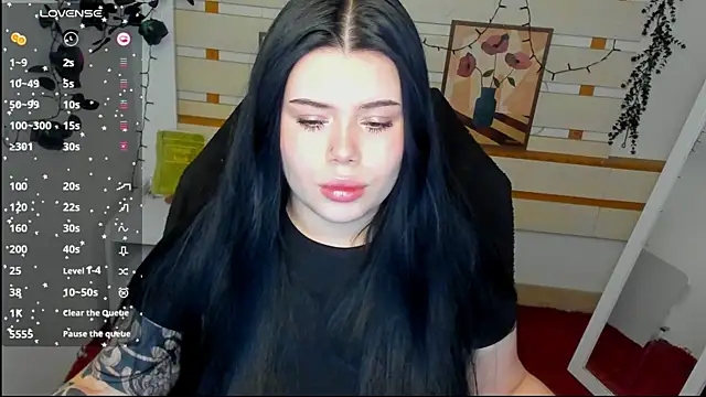 Mona Esty online show from 05-06-26, 07:13