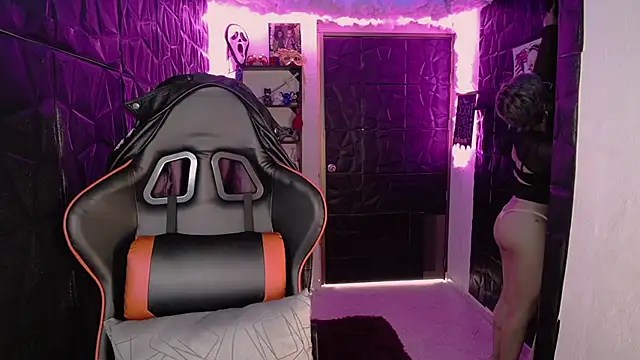 lunarichy22 online show from 02-12-26, 07:42