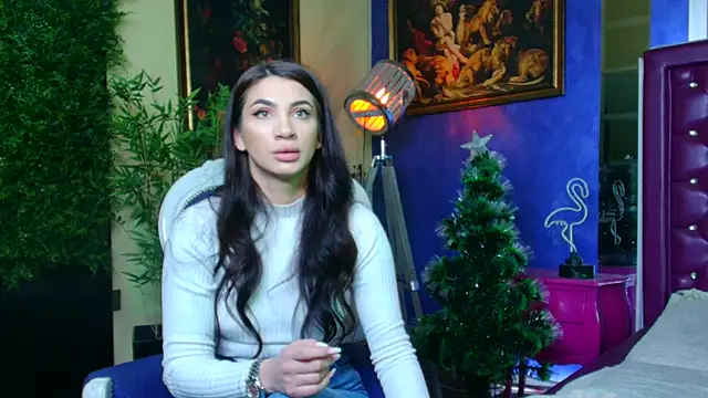 nicolepalmer online show from 12-20-25, 12:23