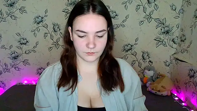 OliviaMontgommery online show from 04-14-26, 09:59