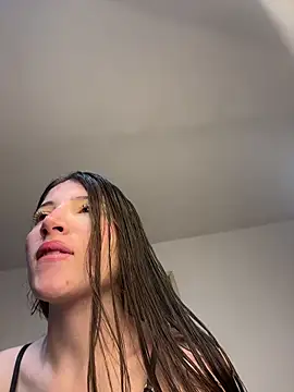 KatherinPol online show from 04-10-26, 05:23