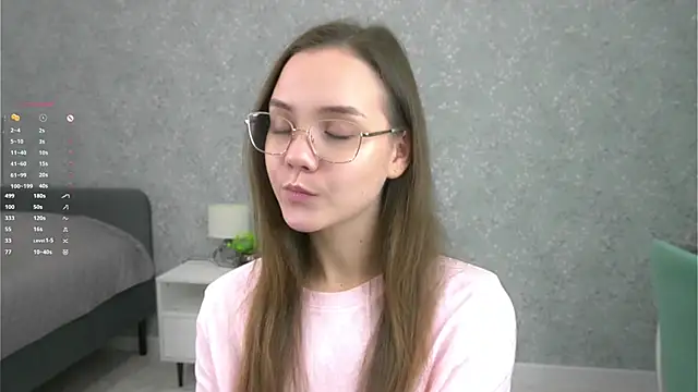 SweetSaraPie online show from 12-04-25, 06:38