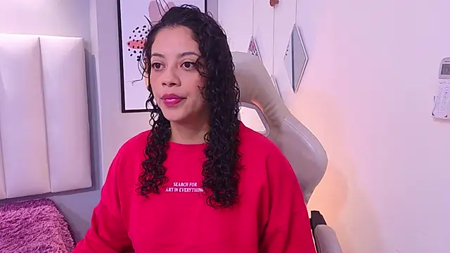 CamilaLevy online show from 06-06-26, 12:10