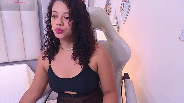 CamilaLevy online show from 06-22-26, 12:24