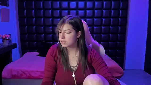 Violetta Swett  online show from 11-29-25, 01:25