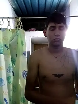 Snapshot of Luisneljc chatting on 02-21-26, 10:38 Luisneljc online show from 02-21-26, 10:38