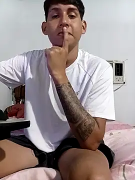 Snapshot of Luisneljc chatting on 02-23-26, 11:46 Luisneljc online show from 02-23-26, 11:46
