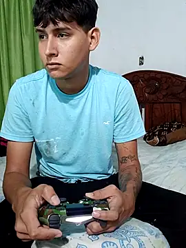 Luisneljc online show from 07-22-26, 10:45