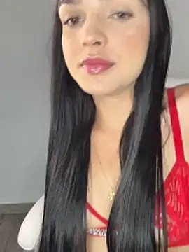 catalina garciaa online show from 12-19-25, 07:21