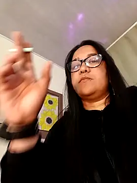 Xander Taylor  online show from 11-22-25, 06:56