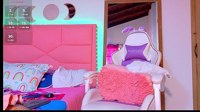 Snapshot of BabyDollvibes chatting on 12-13-25, 07:53 BabyDollvibes online show from 12-13-25, 07:53