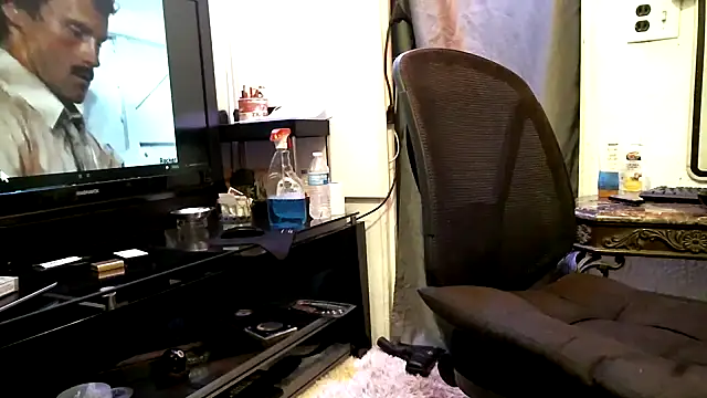 Tommy Love23 online show from 02-01-26, 03:43