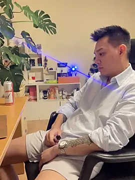 latava online show from 11-19-25, 04:29